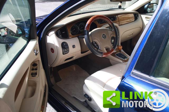JAGUAR X-Type usata, con Regolazione elettrica sedili
