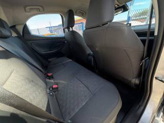 TOYOTA Yaris usata, con USB
