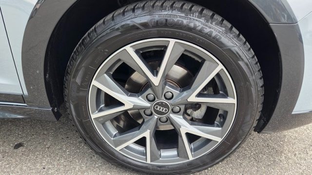 AUDI A1 usata, con Autoradio