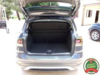 VOLKSWAGEN T-Cross usata, con Sensori di parcheggio posteriori