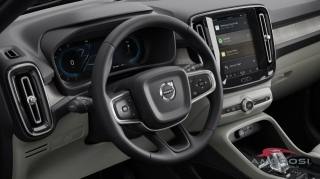 VOLVO XC40 usata 14