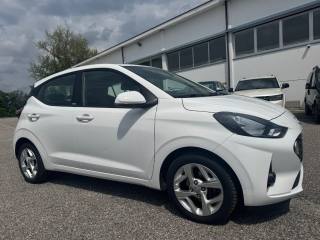 HYUNDAI i10 usata, con Autoradio