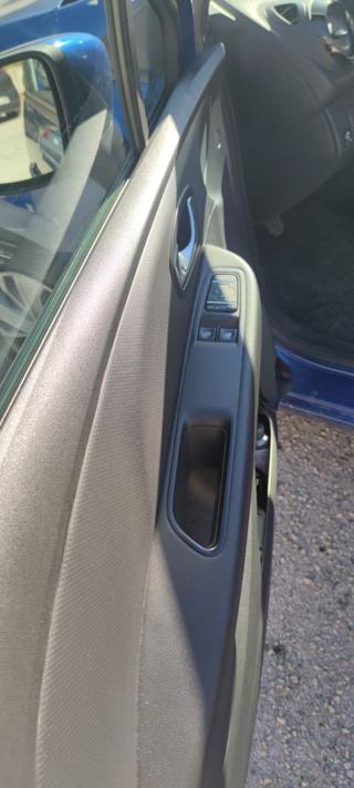 RENAULT Clio usata 17