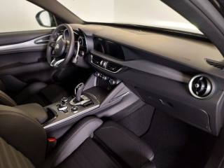ALFA ROMEO Stelvio usata, con Tettuccio apribile