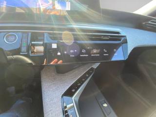 PEUGEOT 3008 usata, con Fari LED