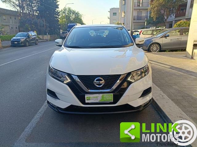 NISSAN Qashqai usata, con Controllo automatico clima