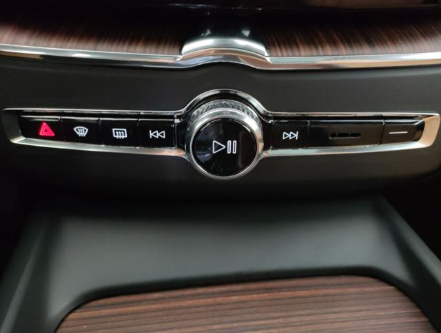 VOLVO XC60 usata, con USB