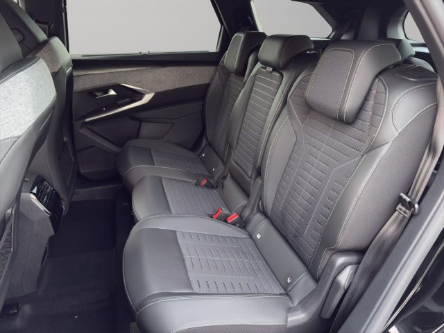 PEUGEOT 5008 usata, con Frenata d