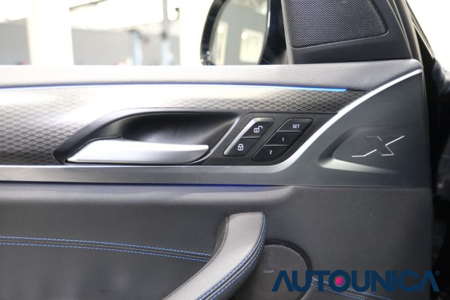 BMW X3 usata, con Sensori di parcheggio posteriori