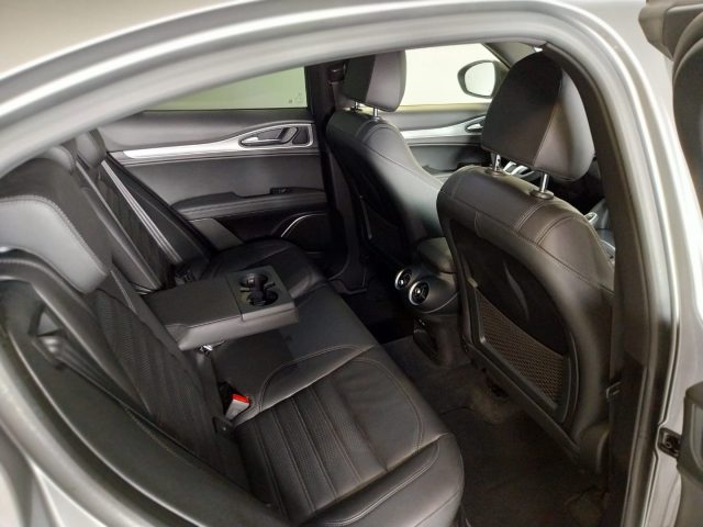 ALFA ROMEO Stelvio usata, con Volante in pelle