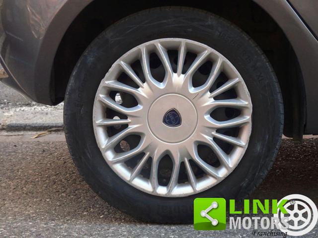 LANCIA Ypsilon usata, con Servosterzo