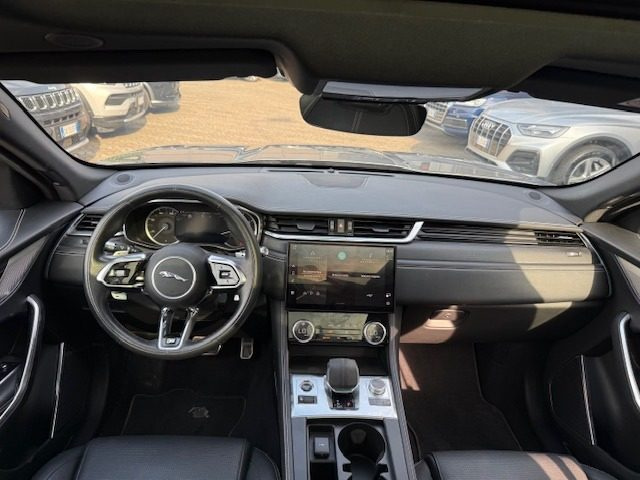 JAGUAR F-Pace usata, con Fari Xenon