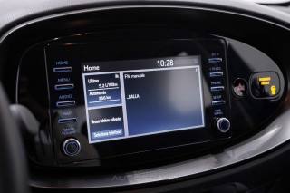TOYOTA Aygo X usata, con Specchietti laterali elettrici