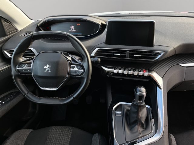 PEUGEOT 3008 usata, con Fendinebbia