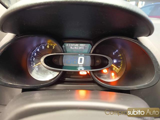 RENAULT Clio usata, con Sedile posteriore sdoppiato