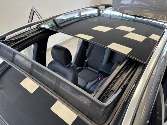MERCEDES-BENZ GLB 200 usata, con Airbag