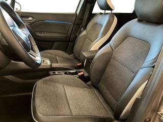 RENAULT Captur usata 9