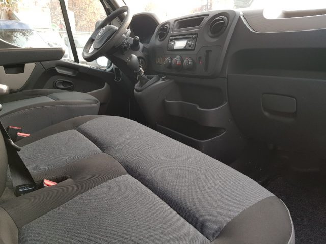 NISSAN NV400 usata, con Chiusura centralizzata