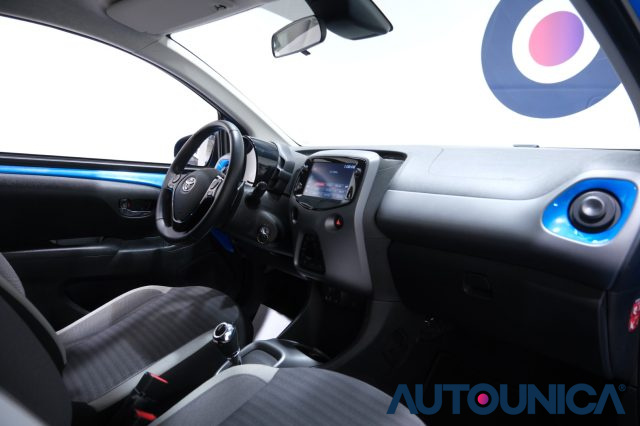 TOYOTA Aygo usata 51