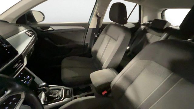 VOLKSWAGEN T-Roc usata, con Autoradio