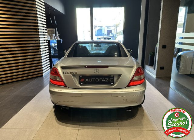 MERCEDES-BENZ SLK 200 usata 10