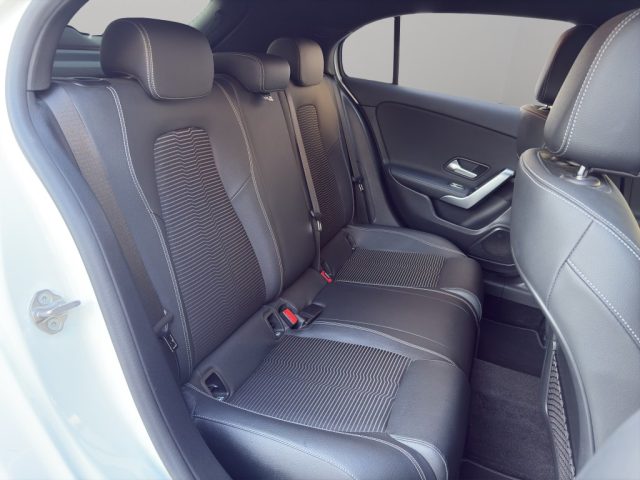 MERCEDES-BENZ A 180 usata, con Autoradio digitale