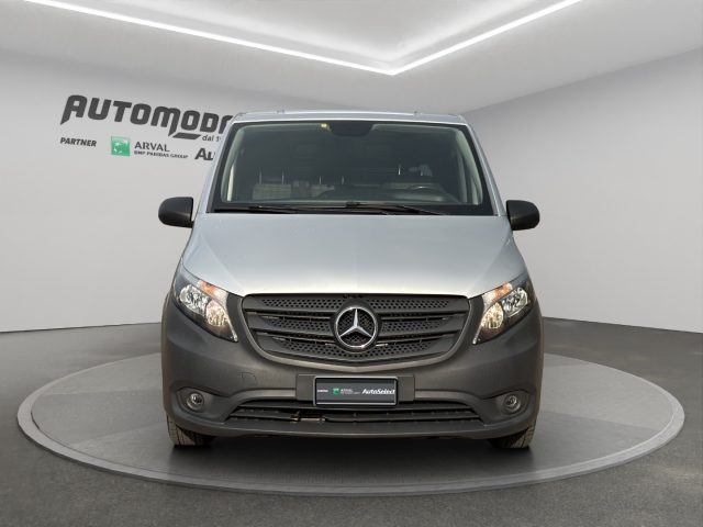 MERCEDES-BENZ Vito usata, con Airbag