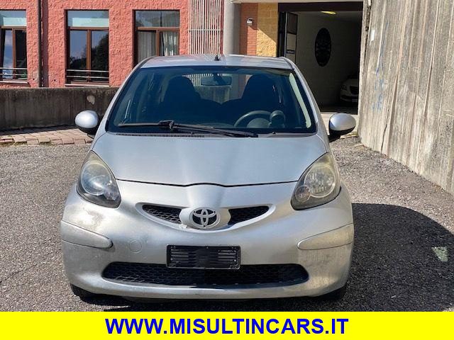 TOYOTA Aygo usata, con Airbag
