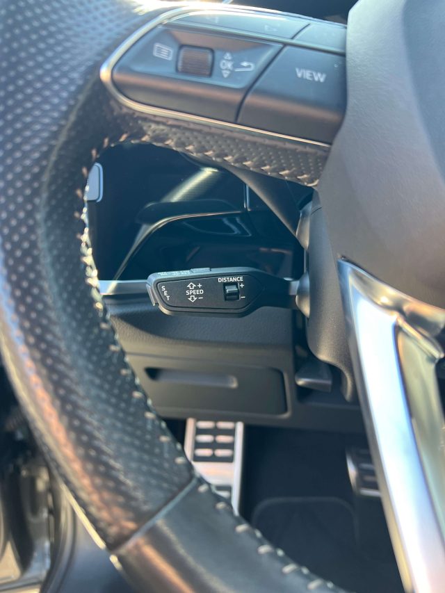 AUDI Q3 usata, con Volante in pelle