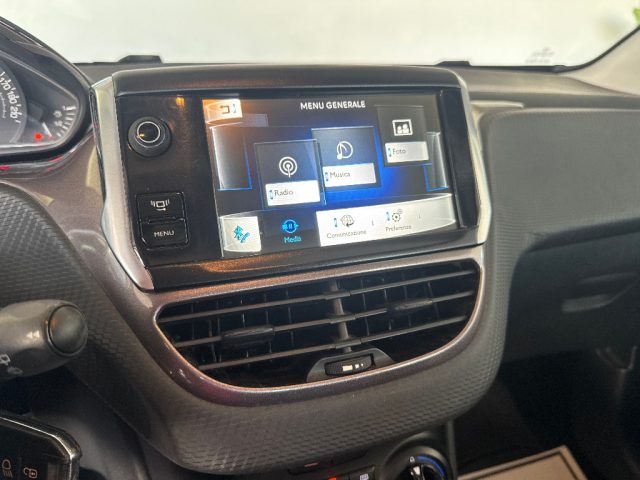 PEUGEOT 2008 usata 21