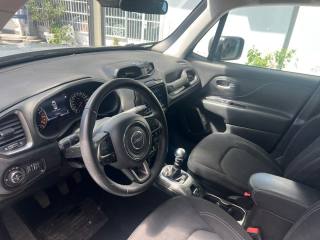 JEEP Renegade usata, con USB