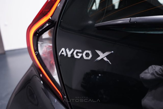TOYOTA Aygo X usata 25