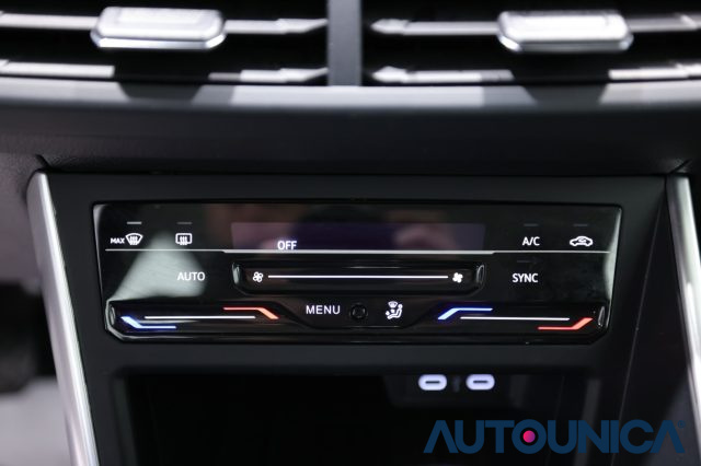 VOLKSWAGEN Polo usata, con Bluetooth