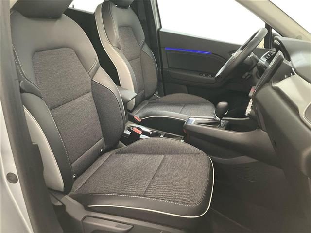 RENAULT Captur usata, con Sistema di navigazione