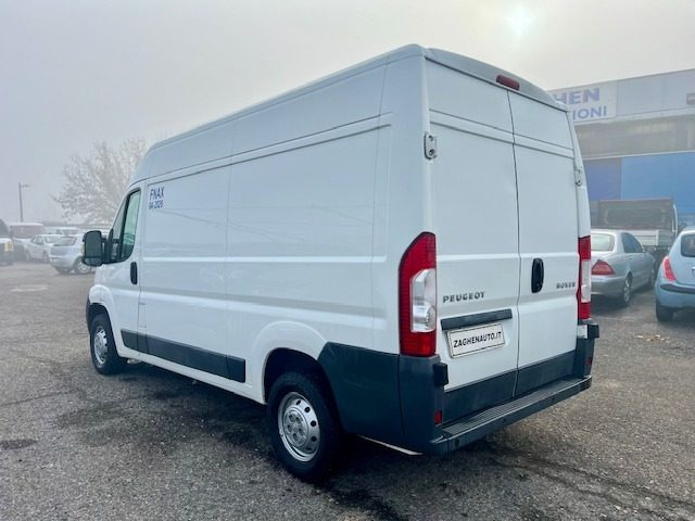 PEUGEOT Boxer usata, con Alzacristalli elettrici
