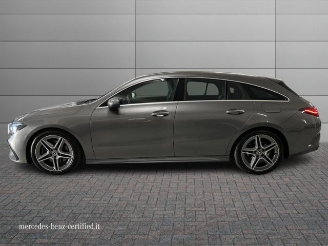 MERCEDES-BENZ CLA 200 usata, con Cerchi in lega