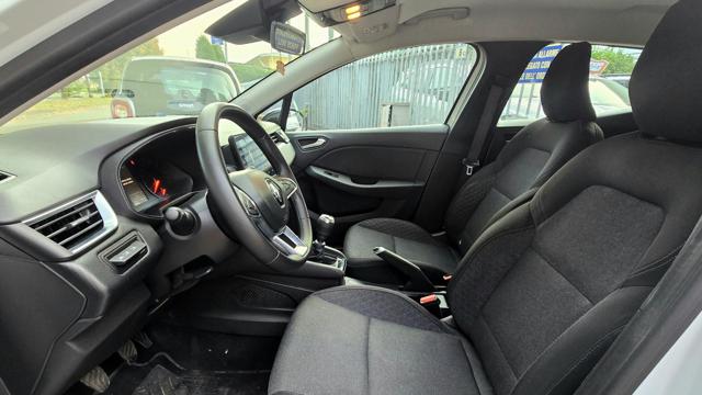 RENAULT Clio usata, con Volante in pelle