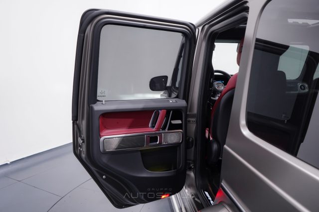 MERCEDES-BENZ G 63 AMG usata 34