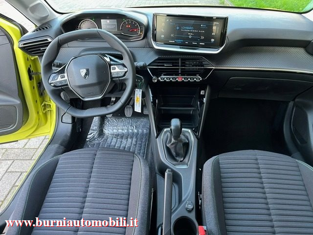 PEUGEOT 208 usata, con Touch screen