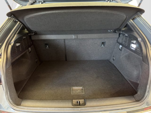 AUDI Q2 usata 12