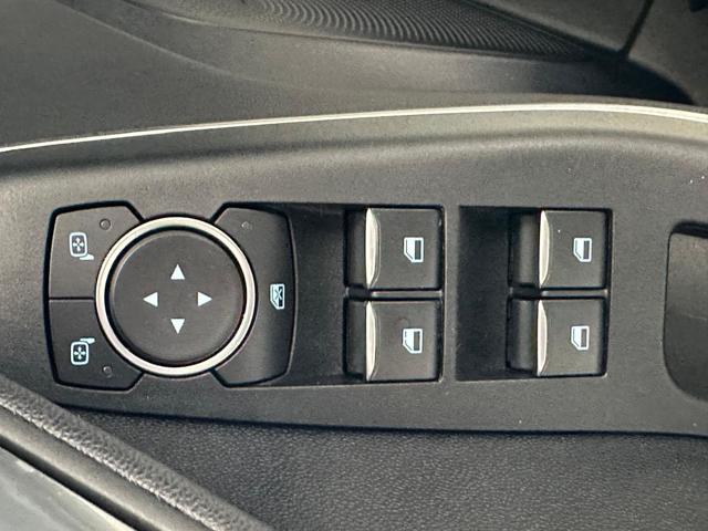 FORD Fiesta usata, con Park Distance Control