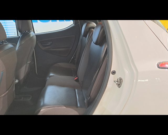 LANCIA Ypsilon usata 28