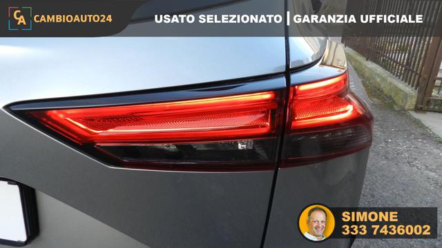 NISSAN Qashqai usata, con Fari LED