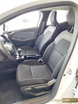 RENAULT Clio usata 31