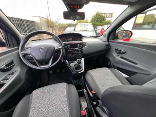 LANCIA Ypsilon usata, con Autoradio digitale