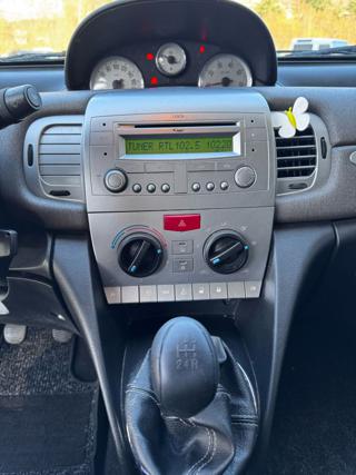 LANCIA Ypsilon usata, con Servosterzo
