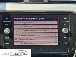 VOLKSWAGEN Passat Variant usata, con ESP