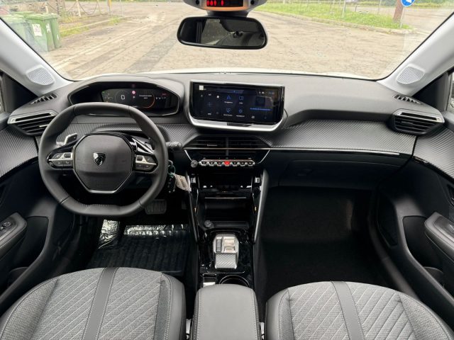 PEUGEOT 208 usata, con Volante multifunzione