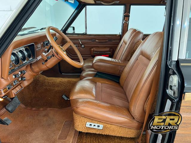 JEEP Wagoneer usata 36