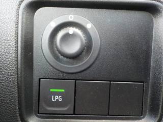 DACIA Duster usata, con Sensori di parcheggio posteriori